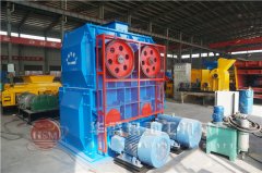 怎樣延長大型液壓四輥破使用壽命？