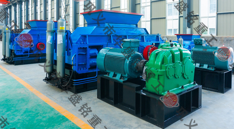 石料廠制砂機時產(chǎn)100-120噸多少錢一臺